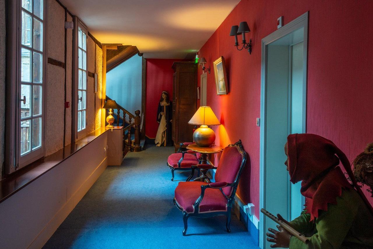 קורד-סור-סיאל Hotel Raymond VII מראה חיצוני תמונה